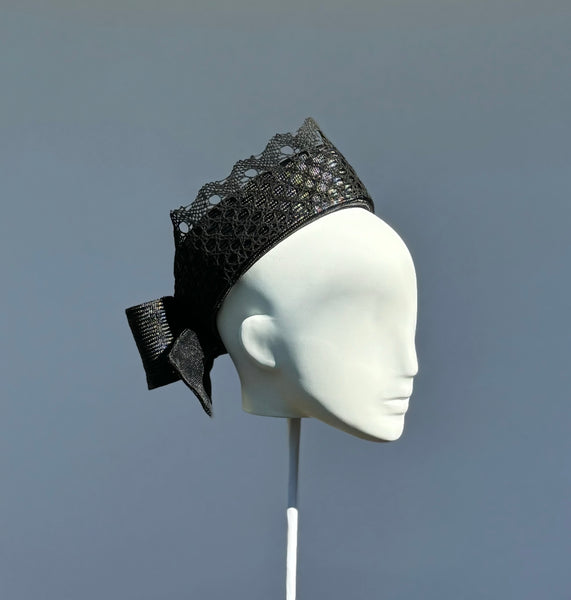 Designer hat Jet Pillbox by Louise Macdonald Milliner (Melbourne, Australia)