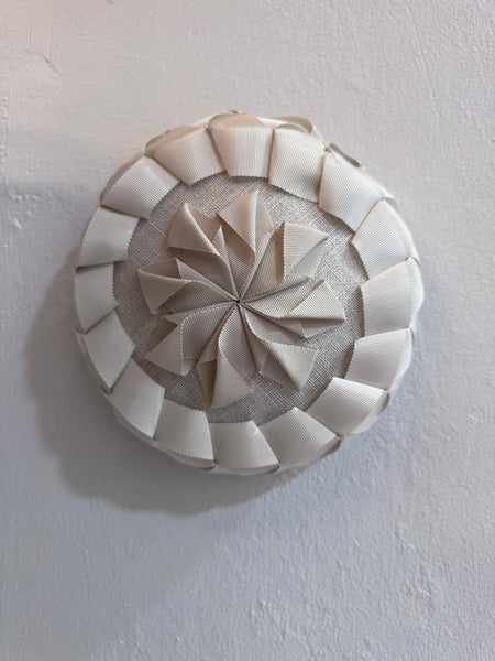 Ivory and ecru ribbon beret