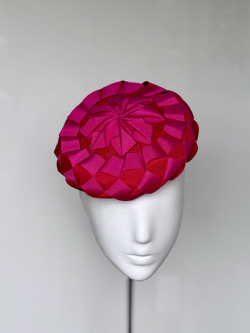 Red and fuchsia ribbon beret