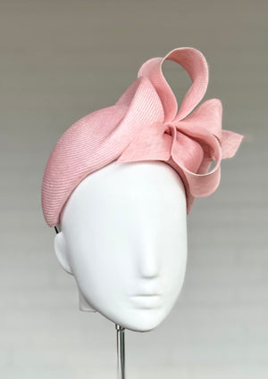 Designer hat Blush Rush by Louise Macdonald Milliner (Melbourne, Australia)
