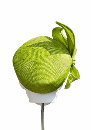 Designer hat Pucker Up Pillbox by Louise Macdonald Milliner (Melbourne, Australia)